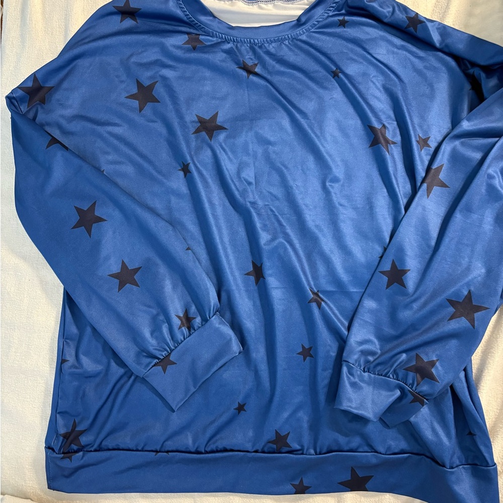 Blue Star Patterned Sweatshirt